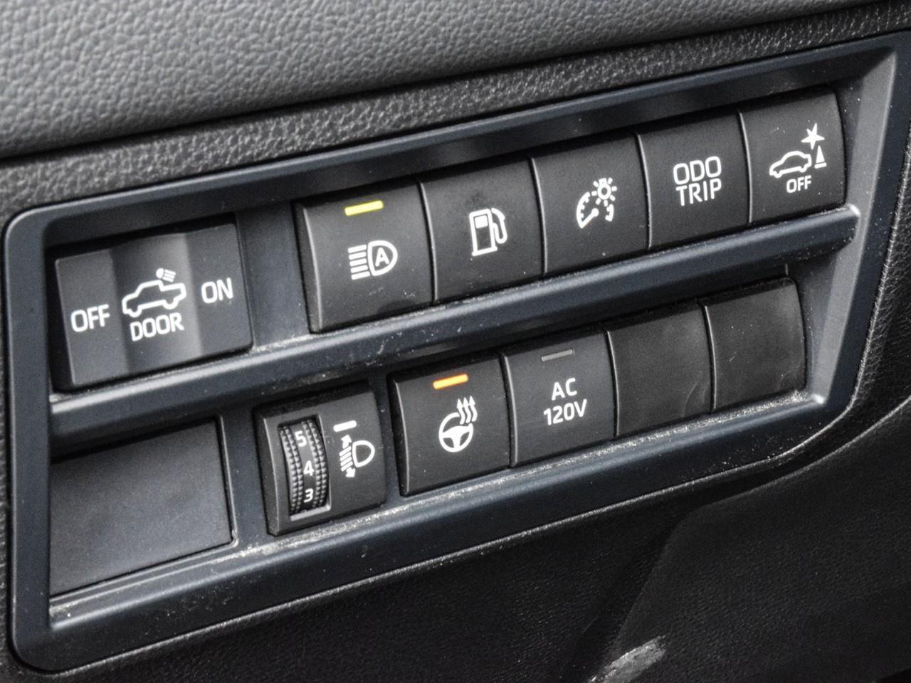 2025 Toyota Tundra Limited Heated Seats   Panoramic Sunroof Photo