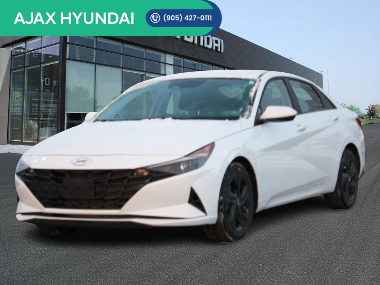 2023 Hyundai Elantra Preferred IVT Photo
