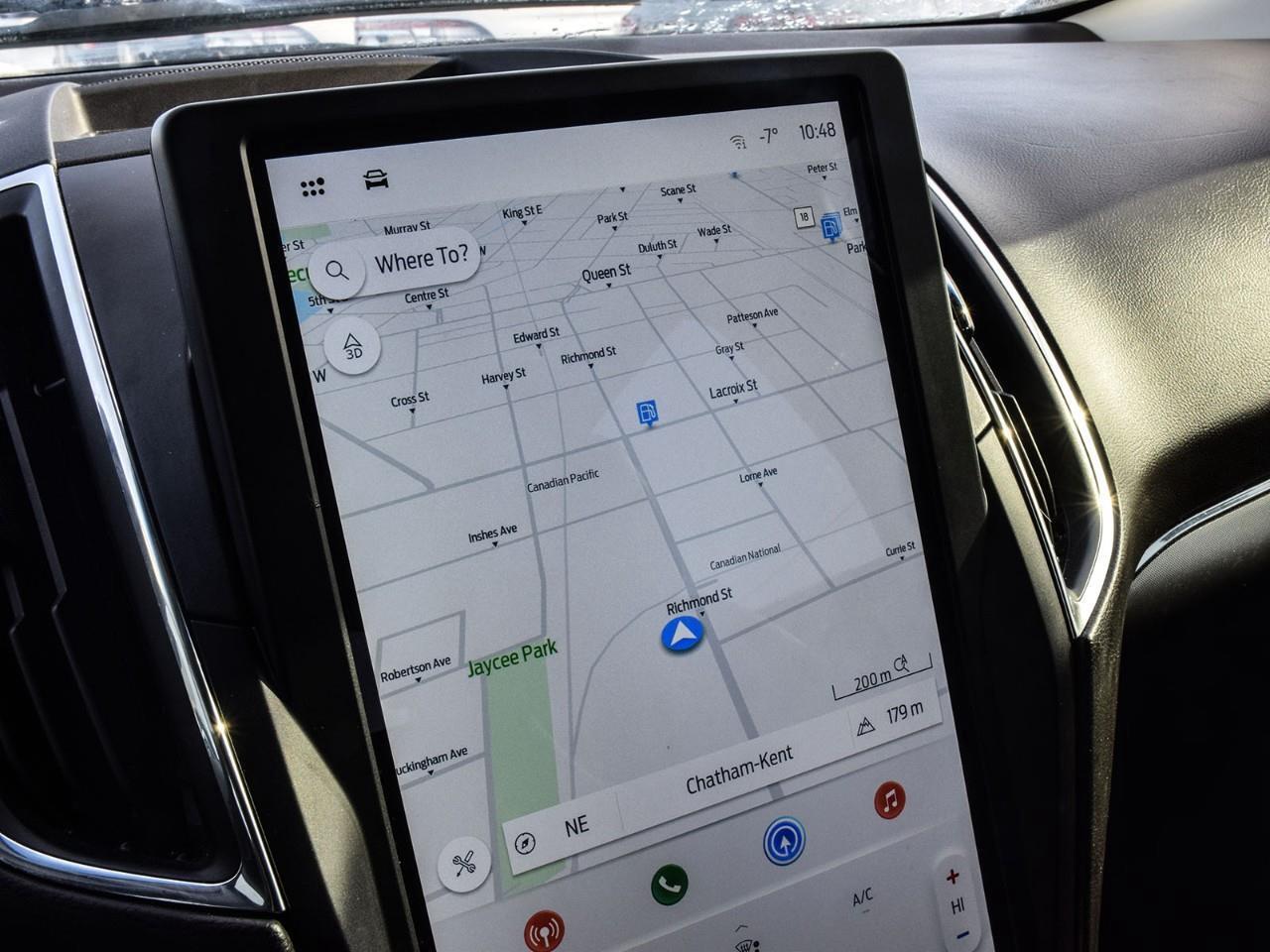 2022 Ford Edge Titanium Panoramic Sunroof   Heated Leather Seats Photo