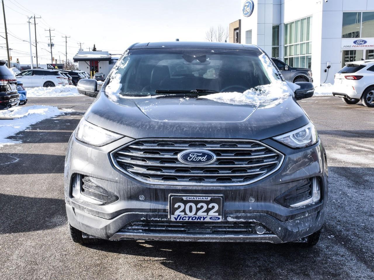 2022 Ford Edge Titanium Panoramic Sunroof   Heated Leather Seats Photo