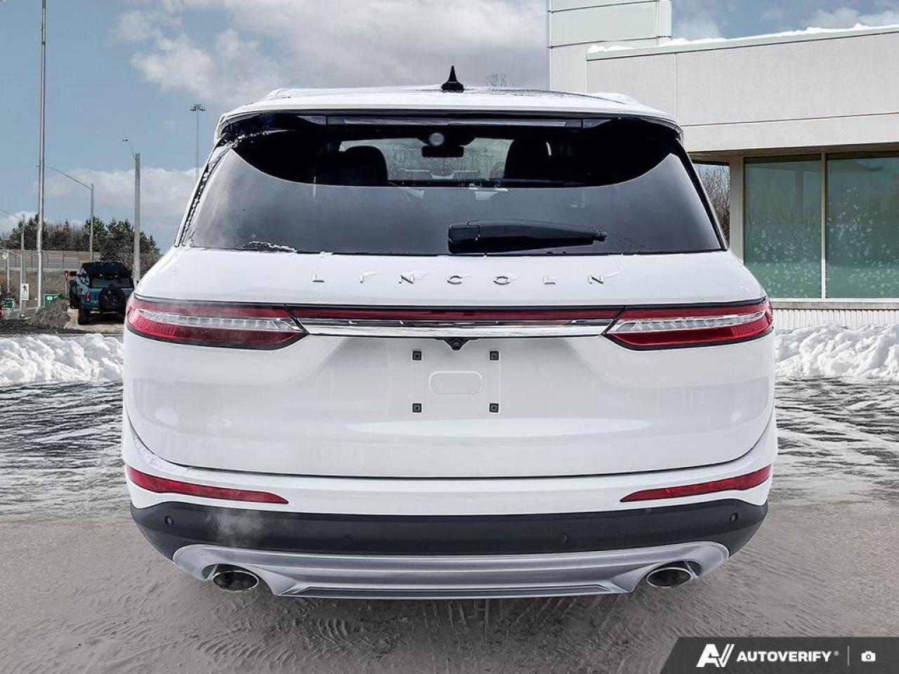 2022 Lincoln Corsair Reserve   ONE OWNER   LOW KMS   MOONROOF ONE OWNER Photo