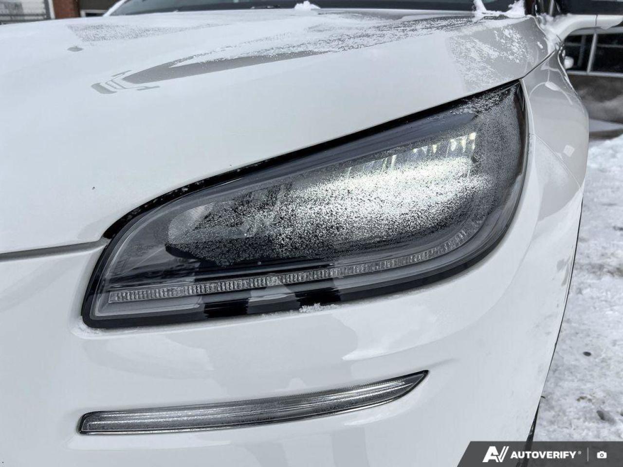 2022 Lincoln Corsair Reserve   ONE OWNER   LOW KMS   MOONROOF ONE OWNER Photo