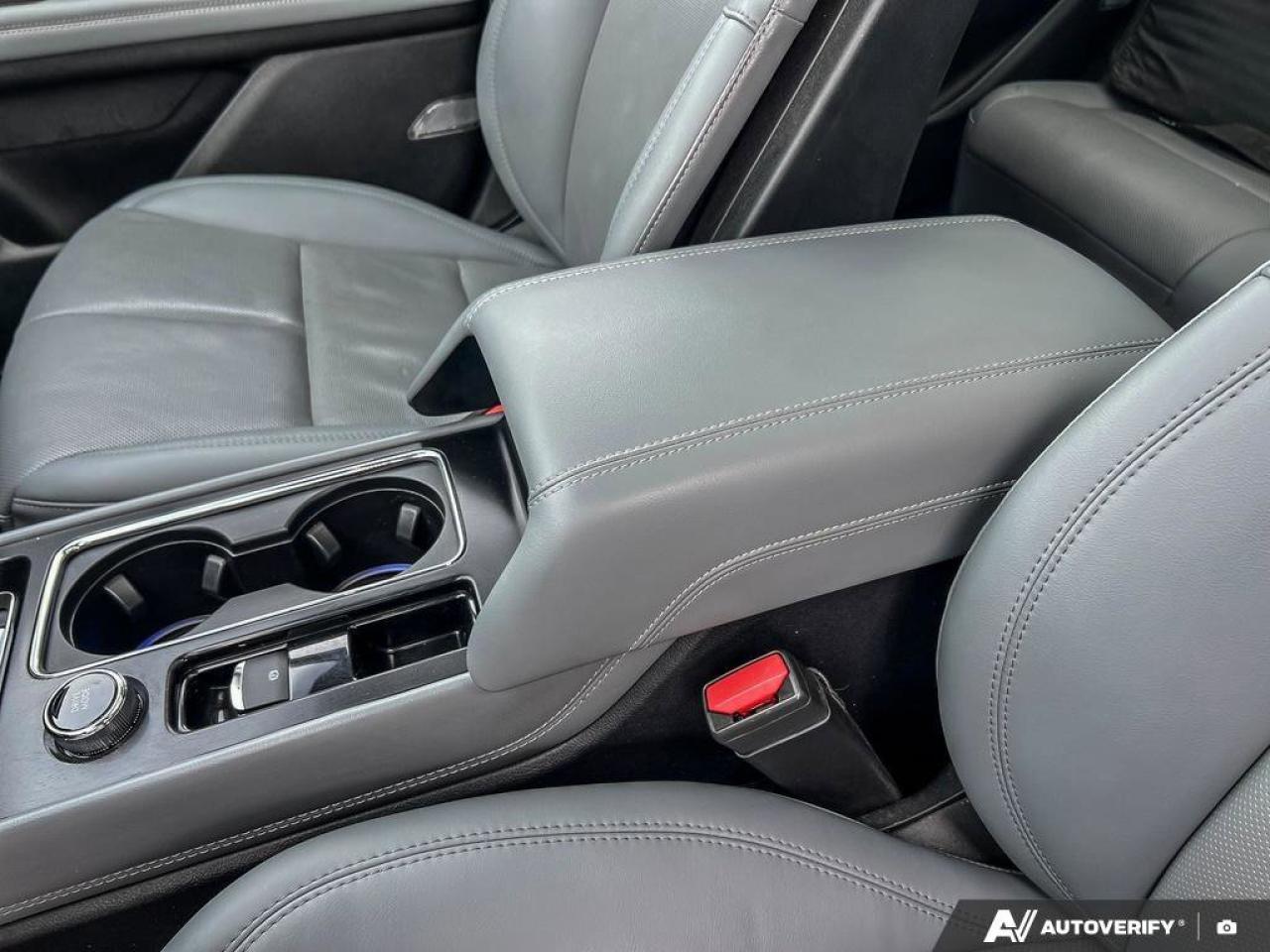 2022 Lincoln Corsair Reserve   ONE OWNER   LOW KMS   MOONROOF ONE OWNER Photo