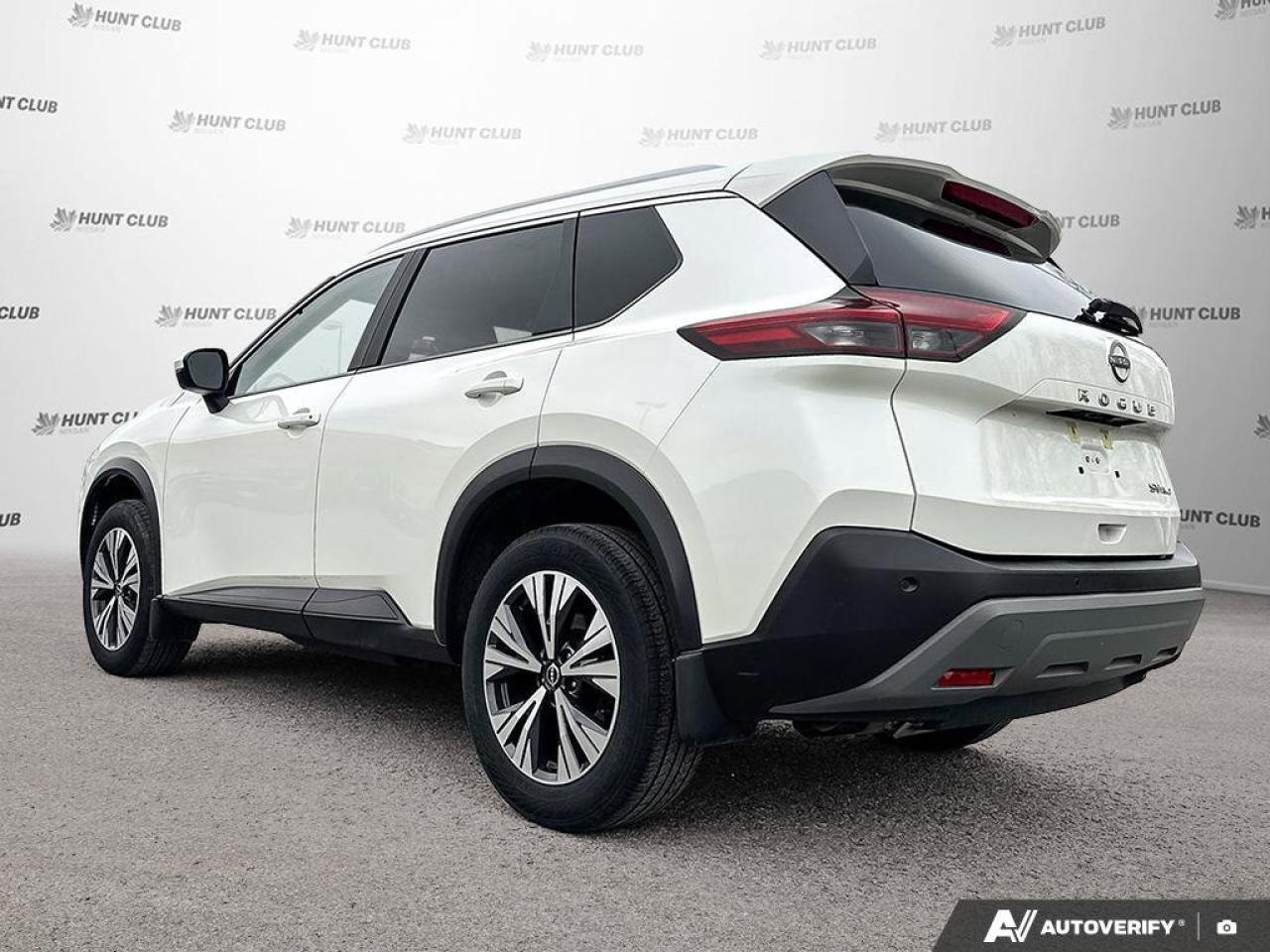 2023 Nissan Rogue SV Photo3