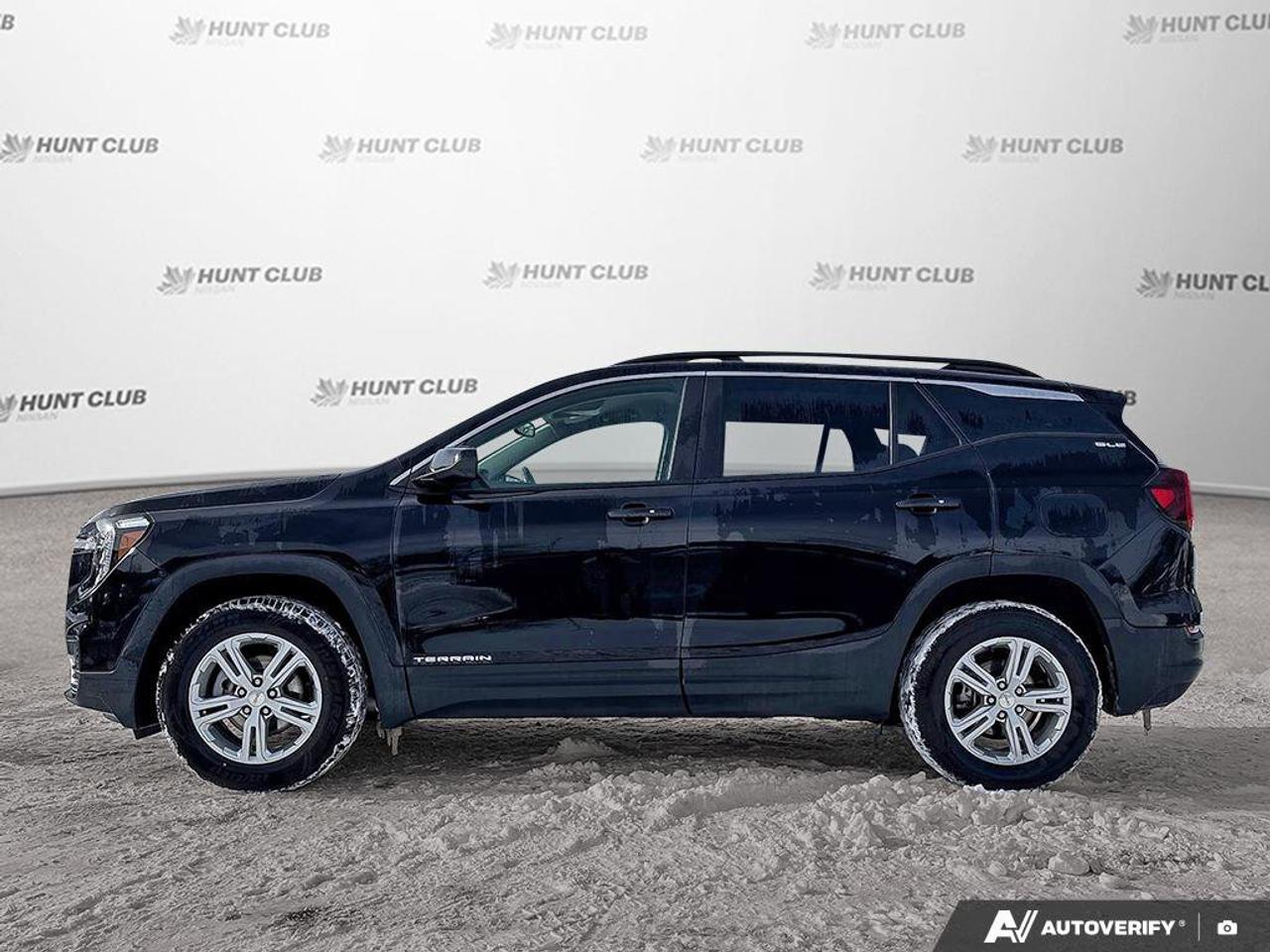 2024 GMC Terrain SLE   Heated Seats  Apple CarPlay   Rear Camera Photo3