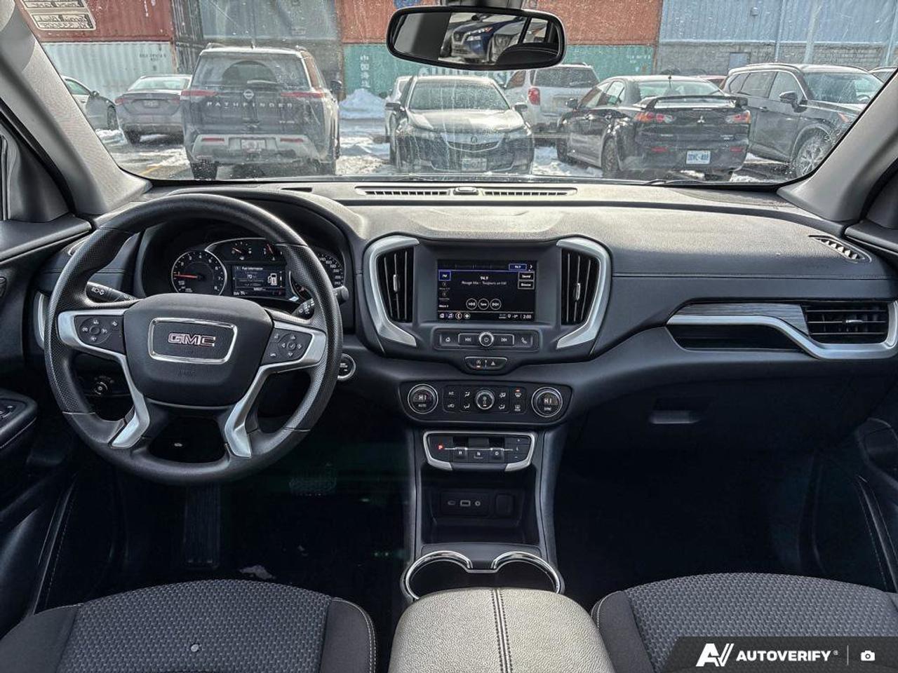 2024 GMC Terrain SLE   Heated Seats  Apple CarPlay   Rear Camera Photo