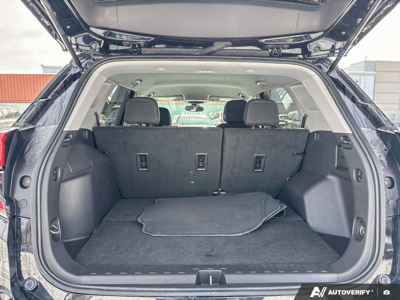 2024 GMC Terrain SLE   Heated Seats  Apple CarPlay   Rear Camera Photo