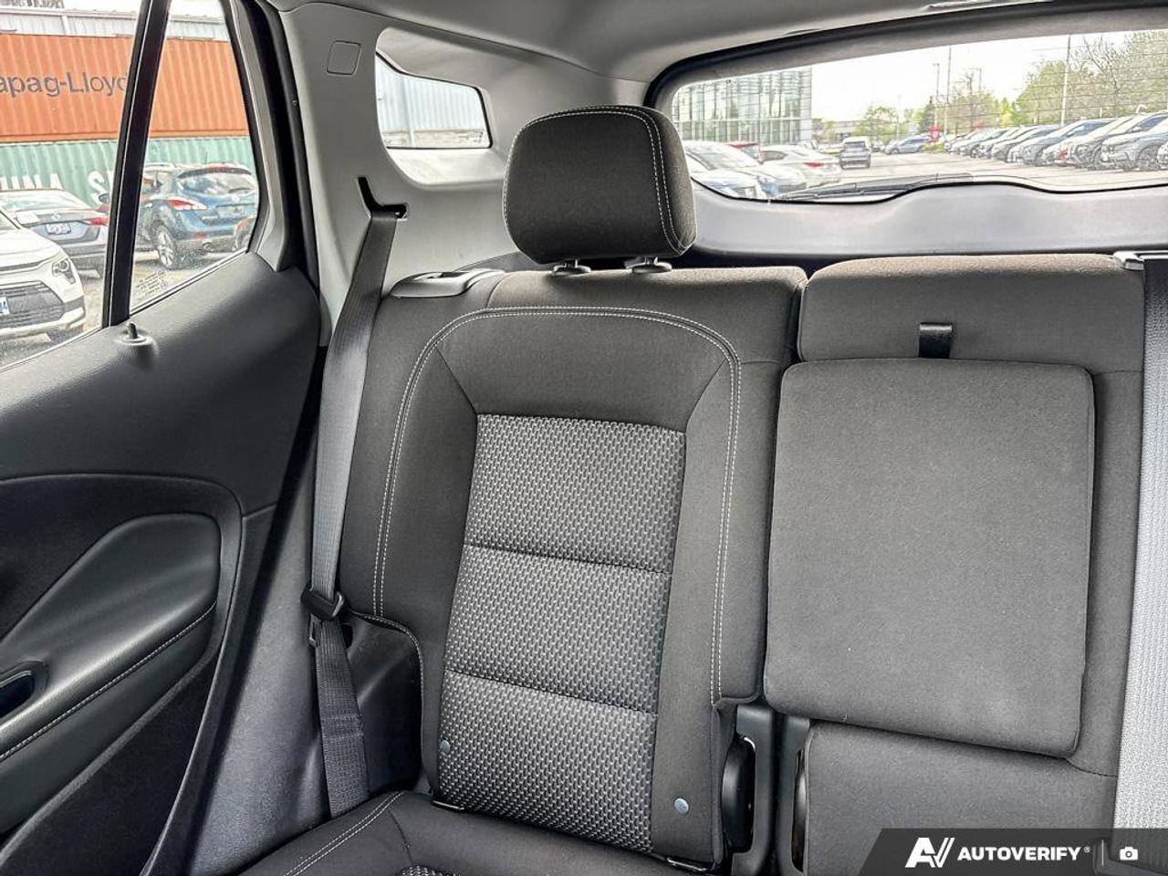 2024 GMC Terrain SLE   Heated Seats  Apple CarPlay   Rear Camera Photo