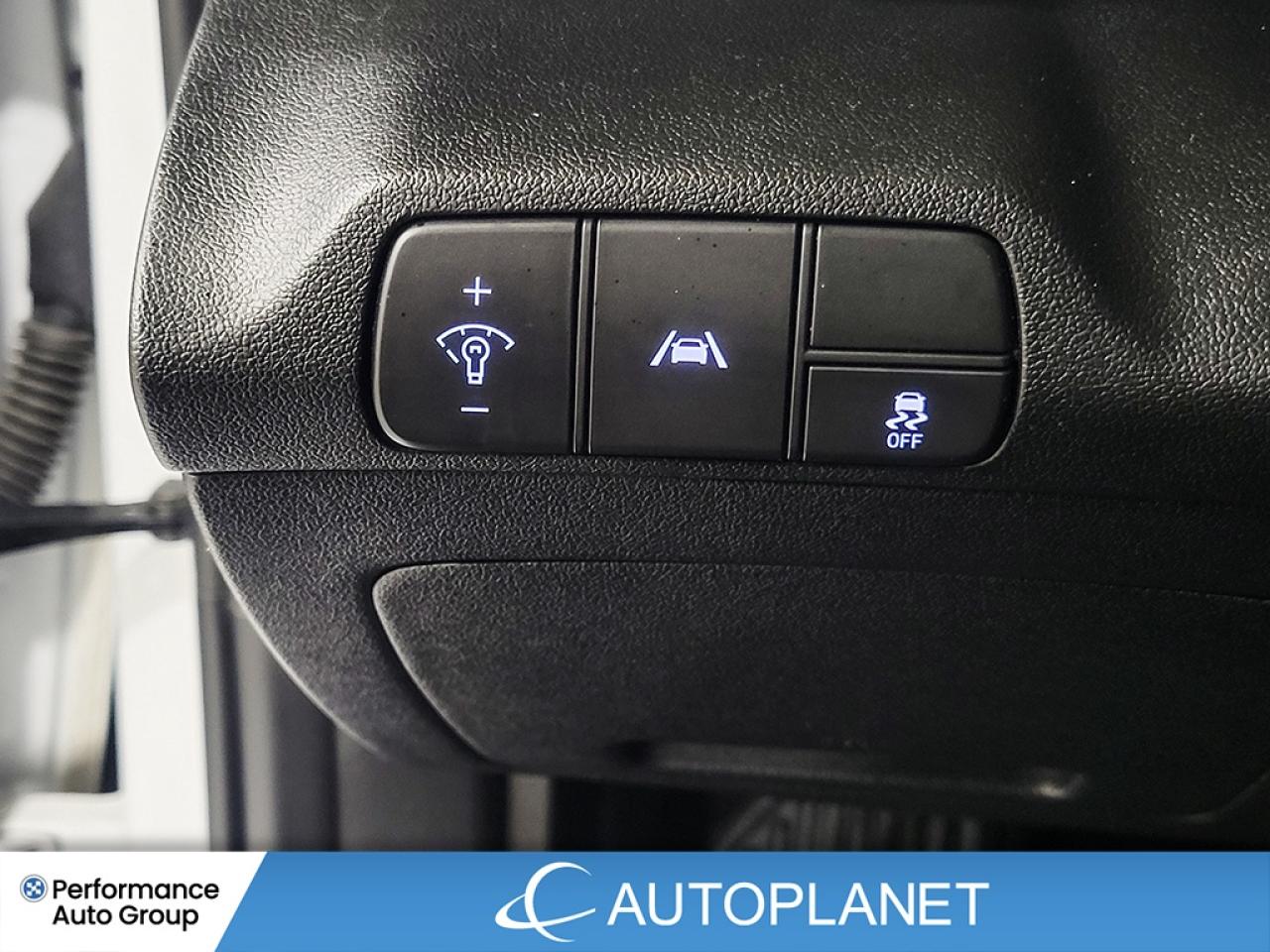 2023 Hyundai Elantra Preferred - FINANCE @$66/WK OR LEASE @$85/WK Photo