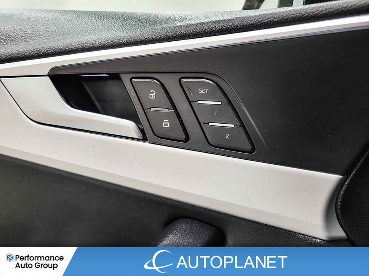 2023 Audi A4 Komfort 45 Quattro, Heated Seats, Sunroof! Photo