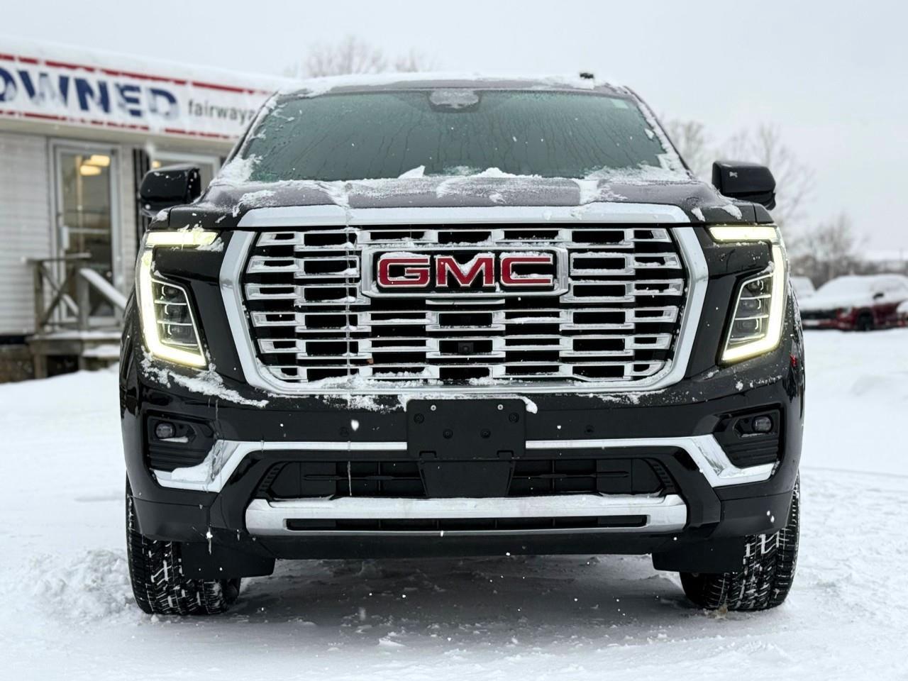 2025 GMC Yukon Denali 4dr 4x4 Photo