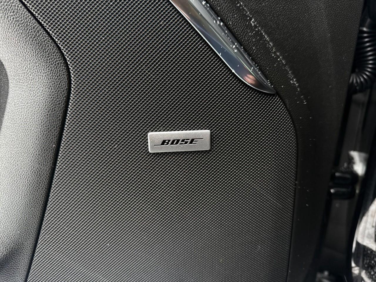 2025 GMC Yukon Denali 4dr 4x4 Photo