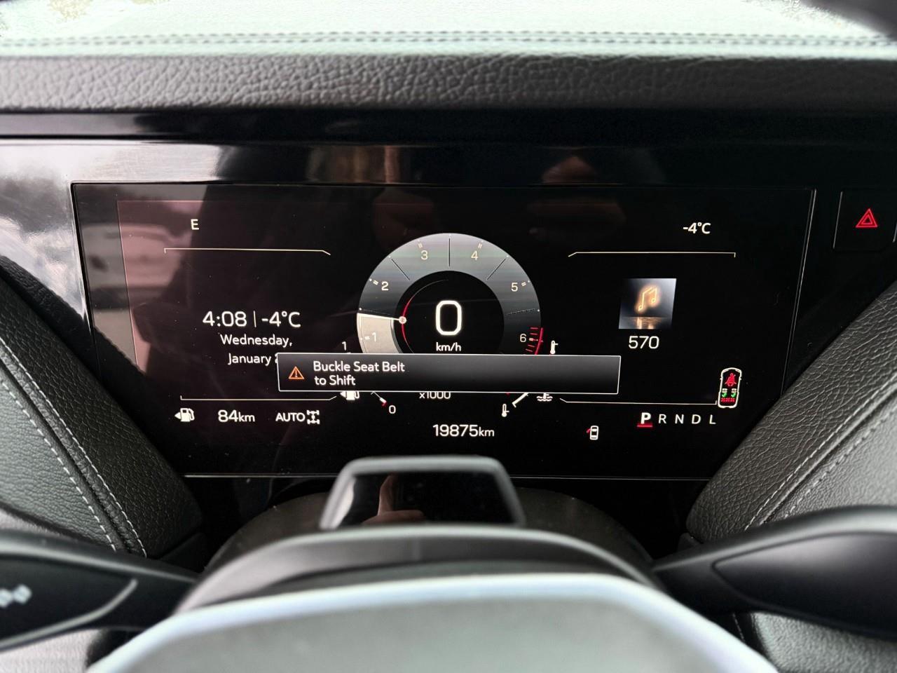 2025 GMC Yukon Denali 4dr 4x4 Photo