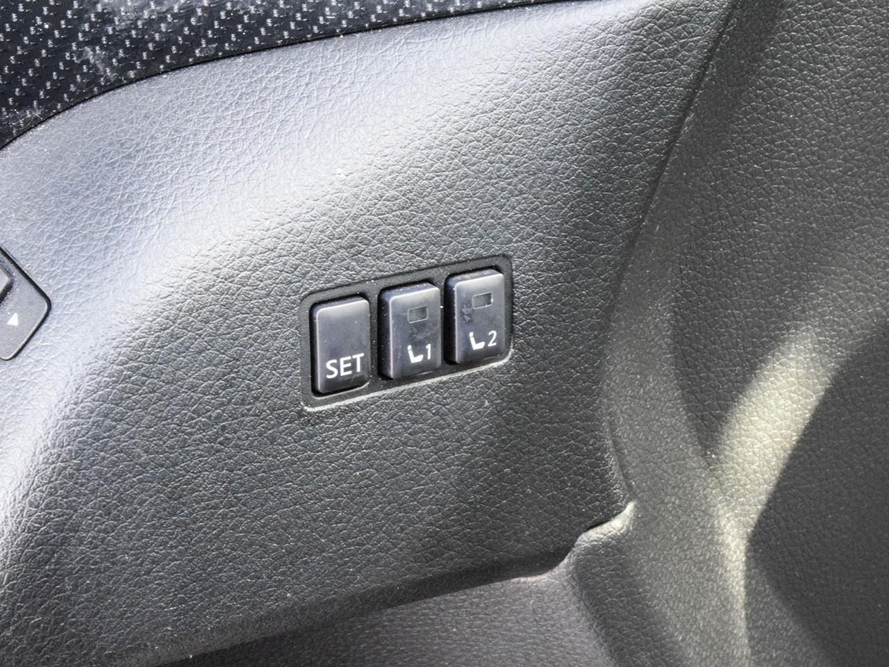 2020 Nissan Rogue SL Photo