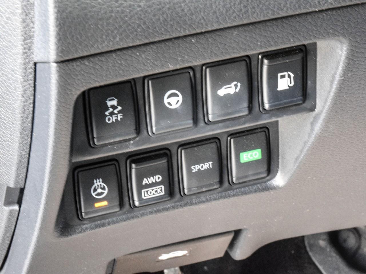 2020 Nissan Rogue SL Photo