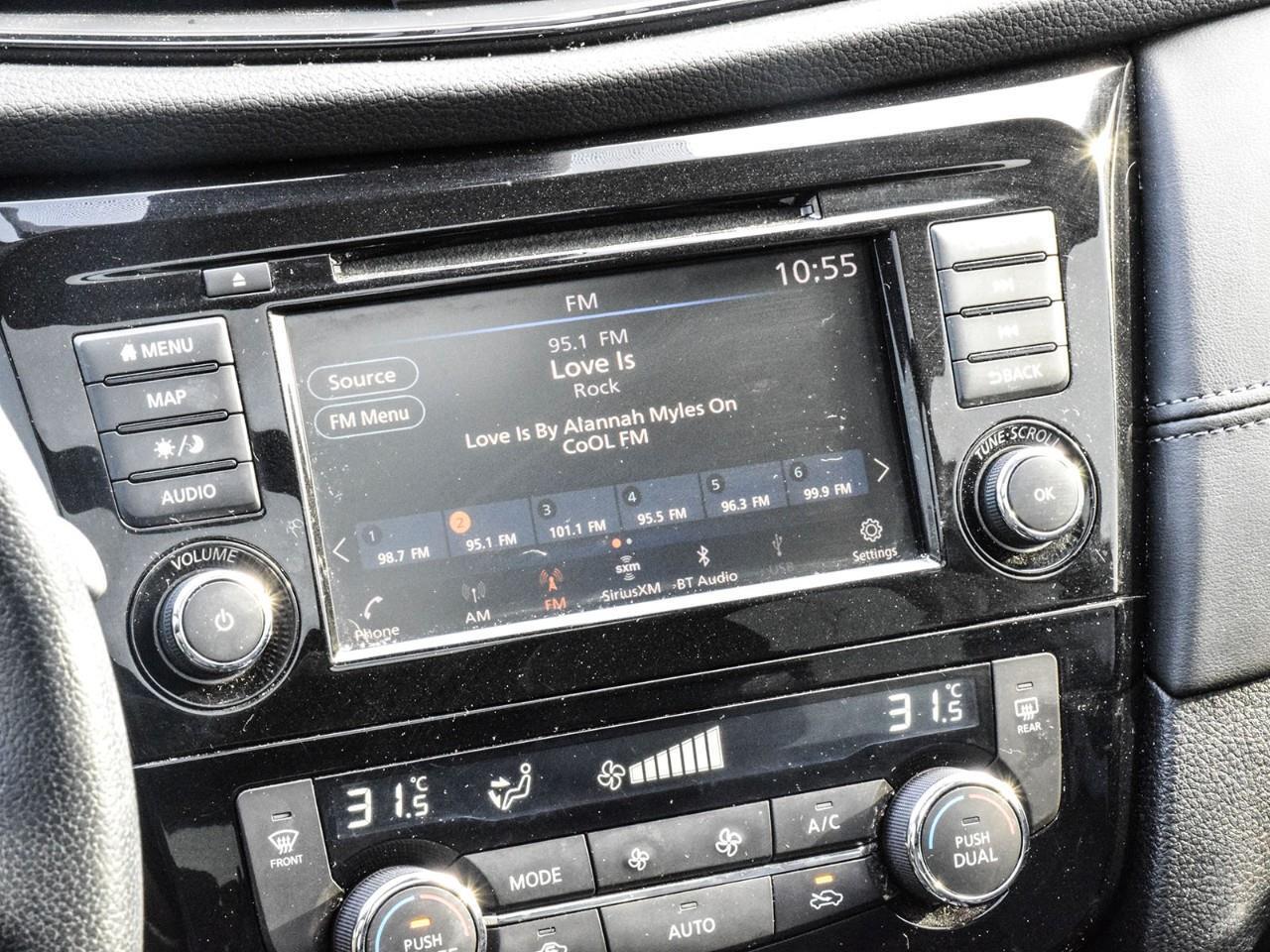 2020 Nissan Rogue SL Photo