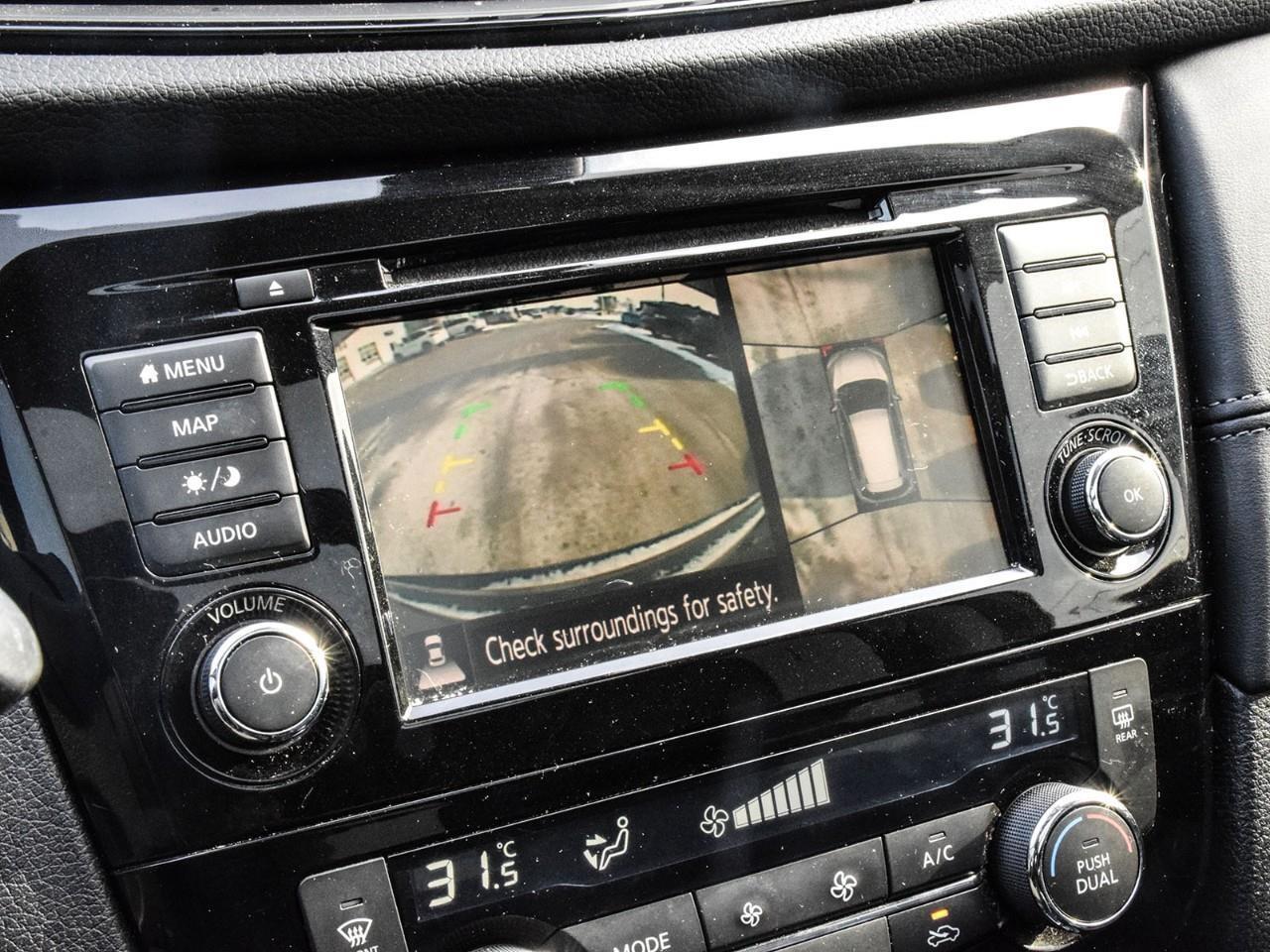 2020 Nissan Rogue SL Photo