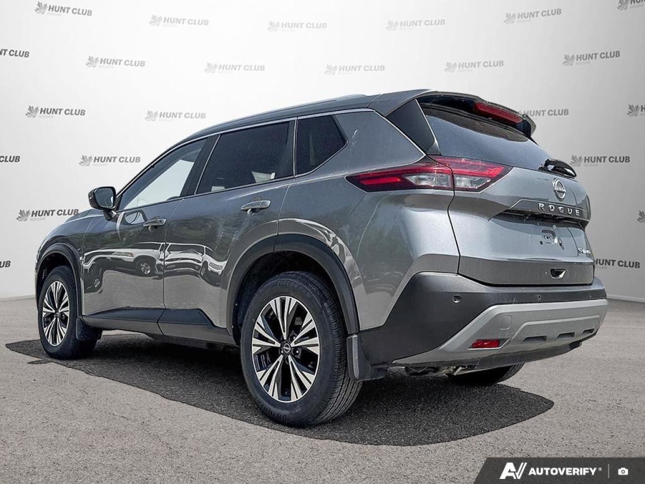 2023 Nissan Rogue SV Photo3