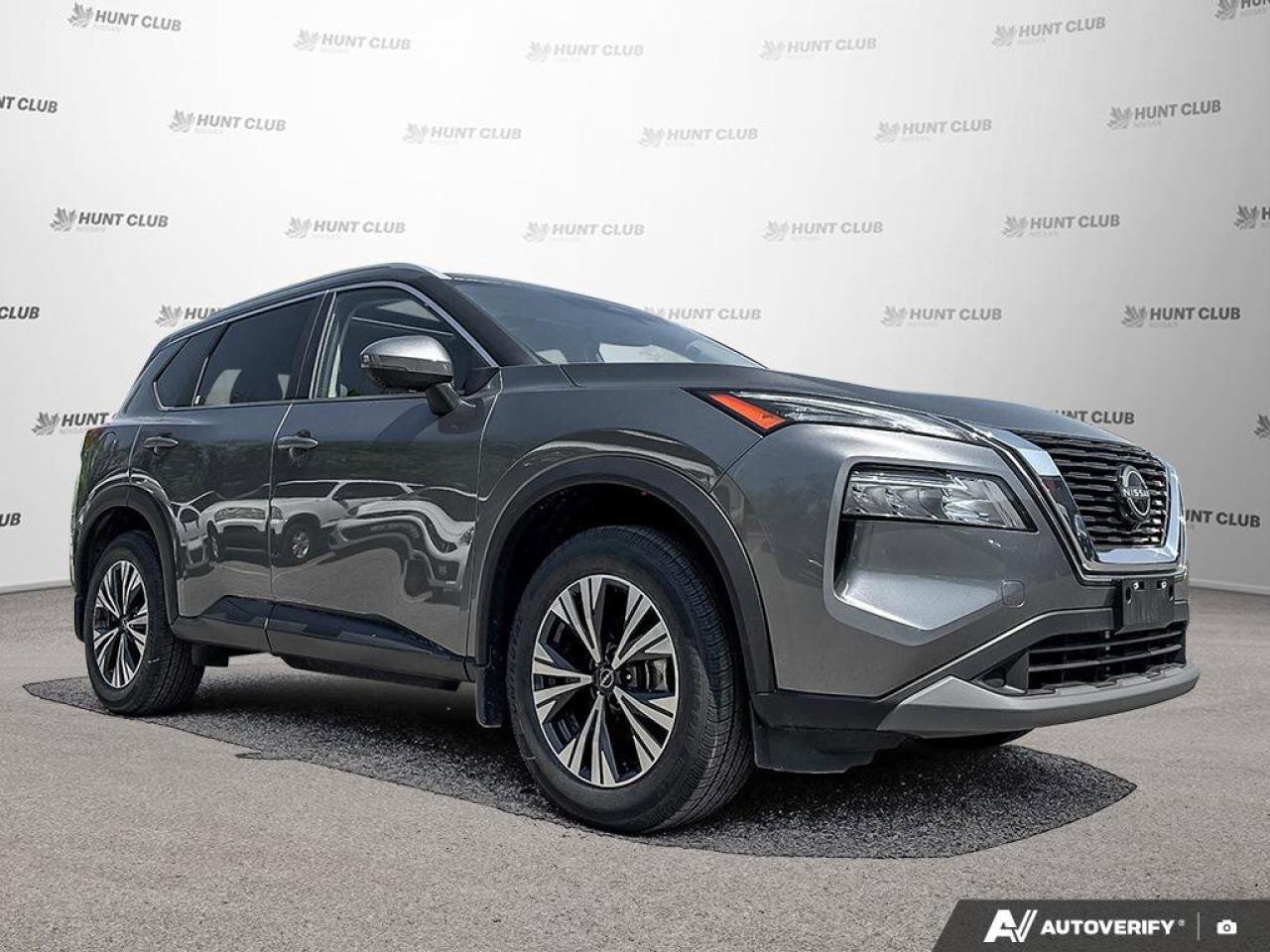 2023 Nissan Rogue SV Photo