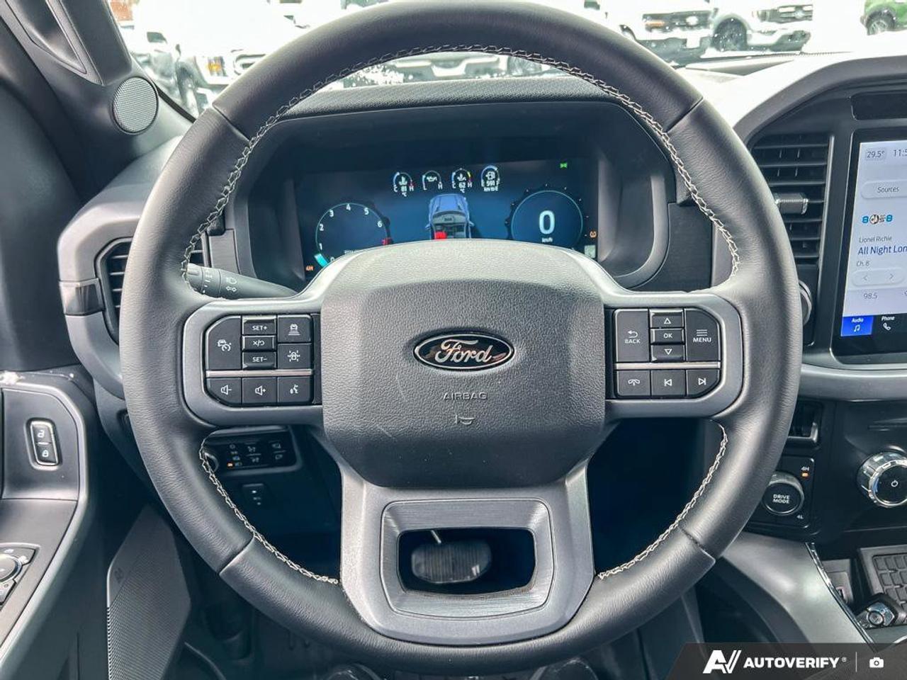 2025 Ford F-150 XLT   ONE OWNER   5.0L V8   LEATHER Photo