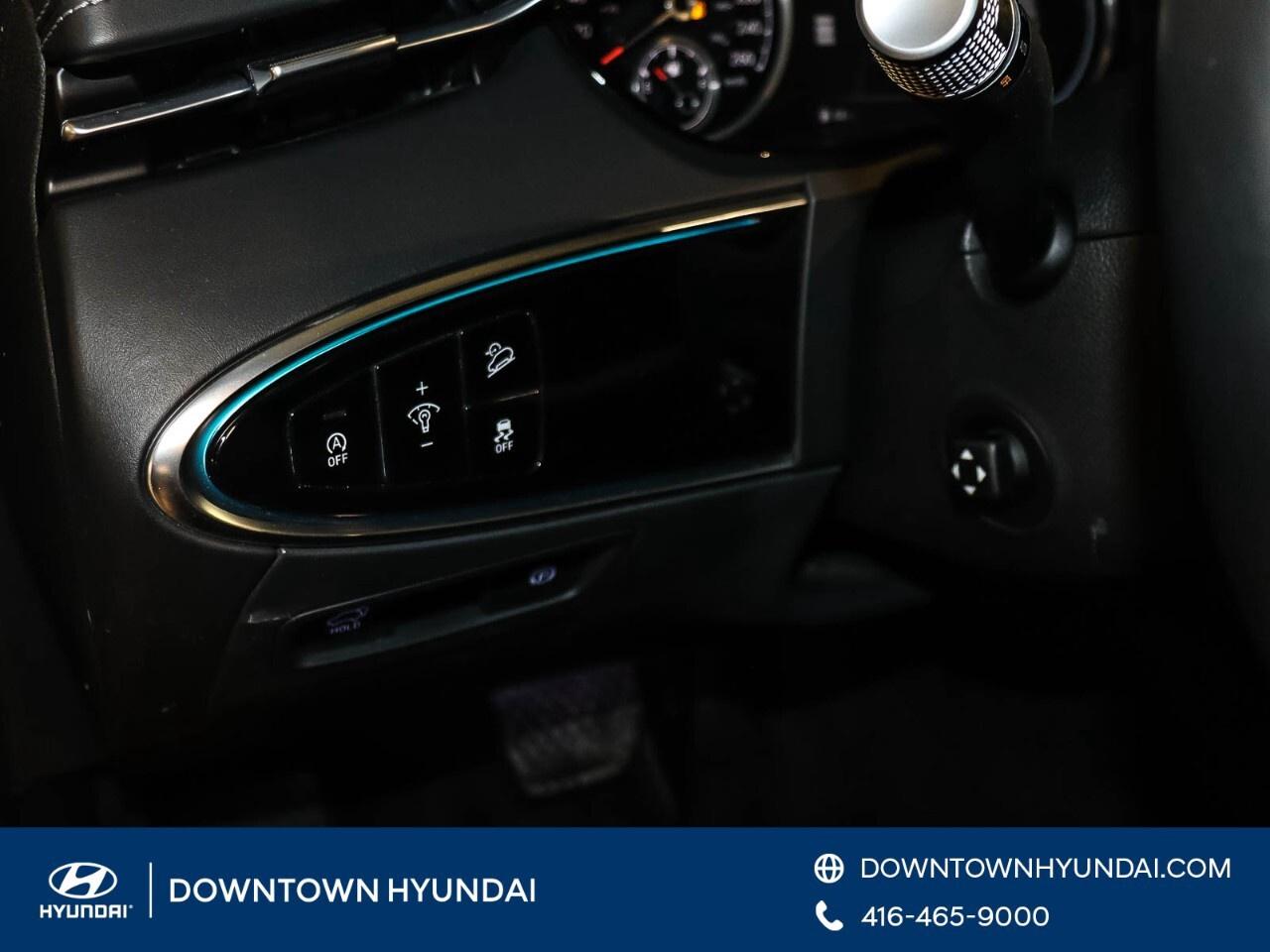 2023 Genesis GV70 2.5T Advanced AWD Photo