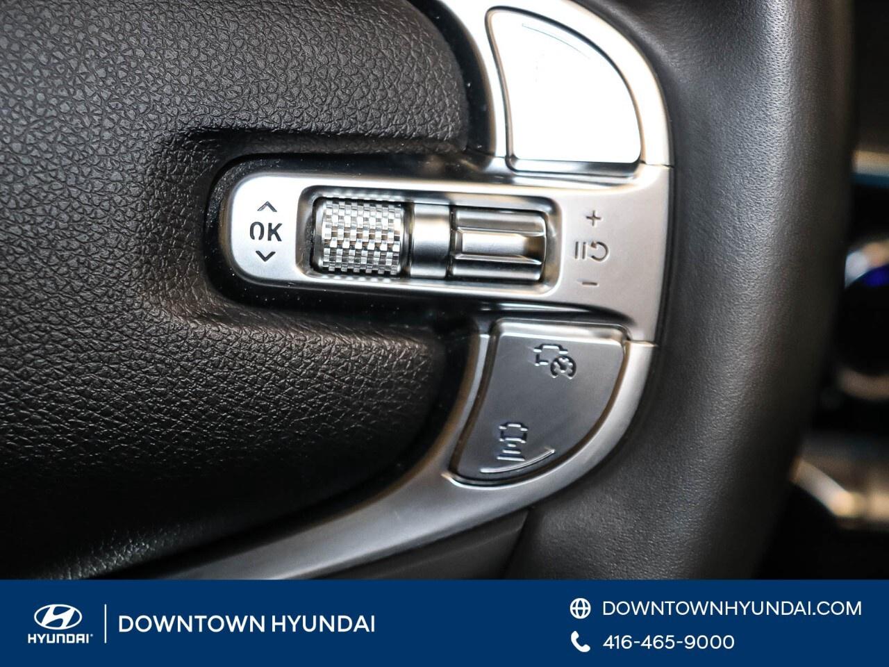 2023 Genesis GV70 2.5T Advanced AWD Photo