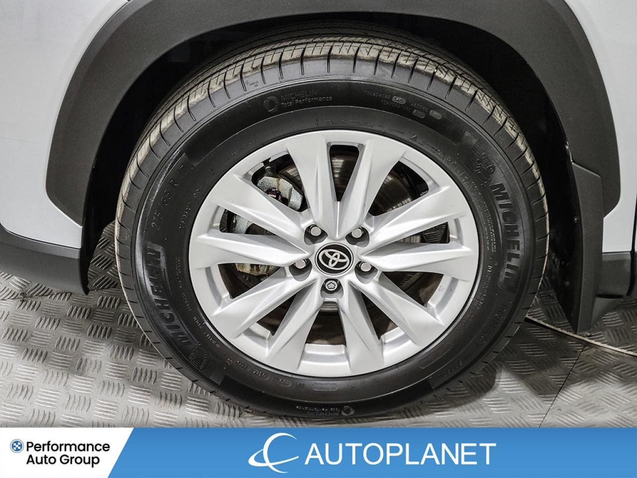 2025 Toyota Corolla Cross LE AWD - FINANCE @$110/WK OR LEASE @$134/WK Photo