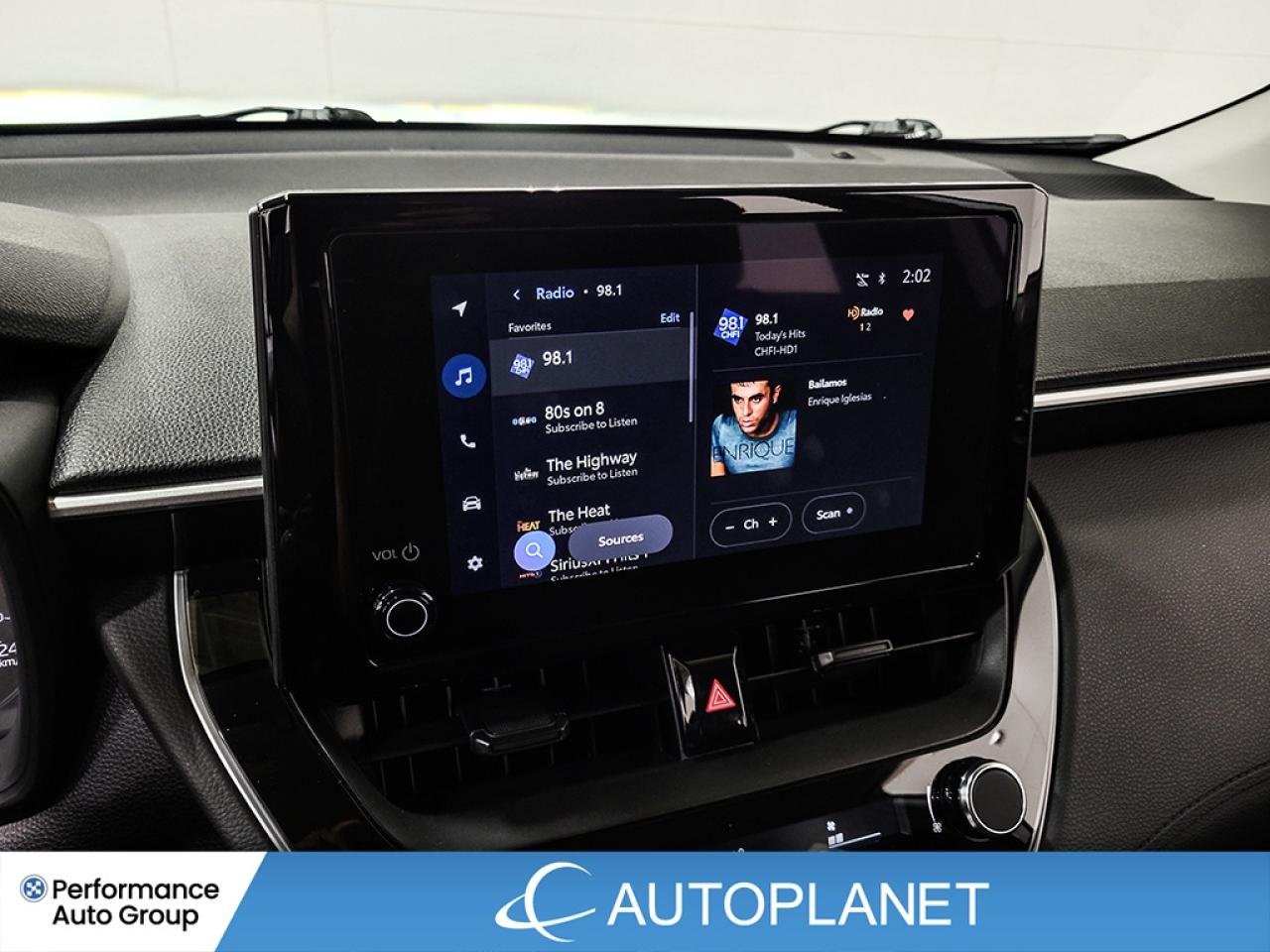 2025 Toyota Corolla Cross LE AWD - FINANCE @$110/WK OR LEASE @$134/WK Photo