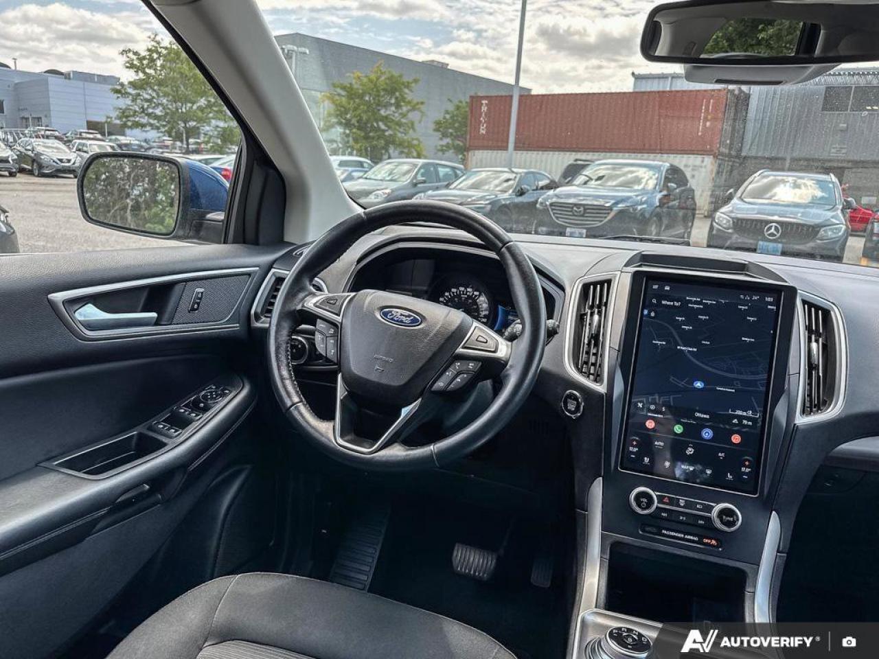 2023 Ford Edge SEL Photo