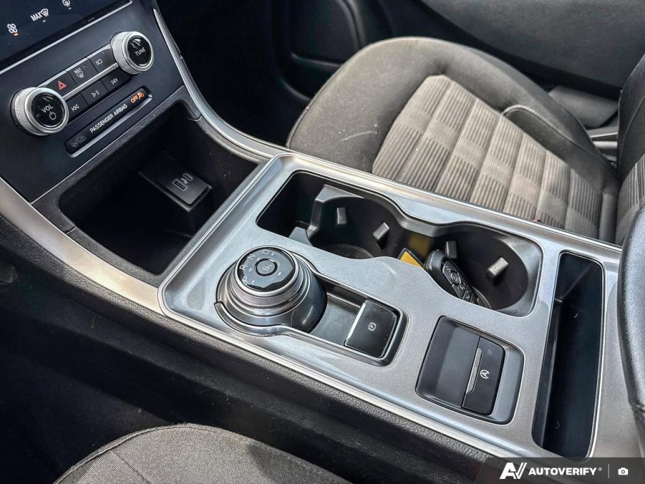 2023 Ford Edge SEL Photo