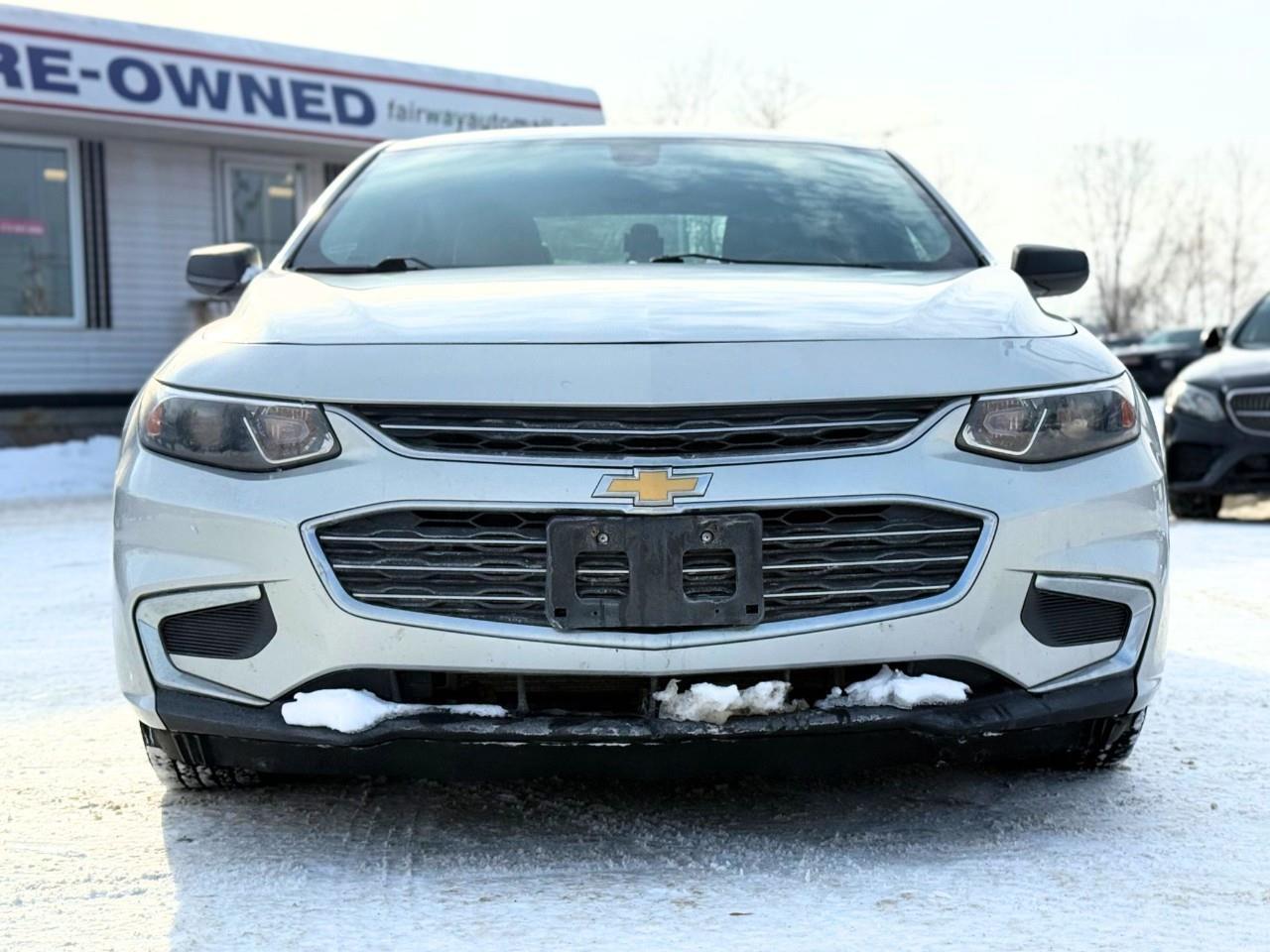 2016 Chevrolet Malibu L 4dr Sedan Photo