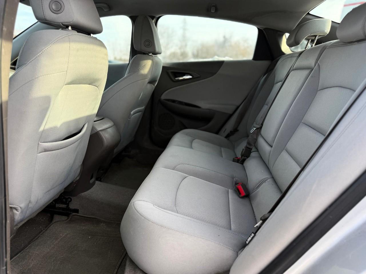 2016 Chevrolet Malibu L 4dr Sedan Photo