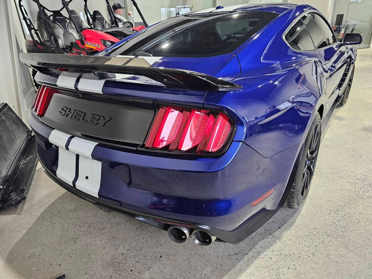 2016 Ford Shelby GT350 Base 2dr Fastback Photo4