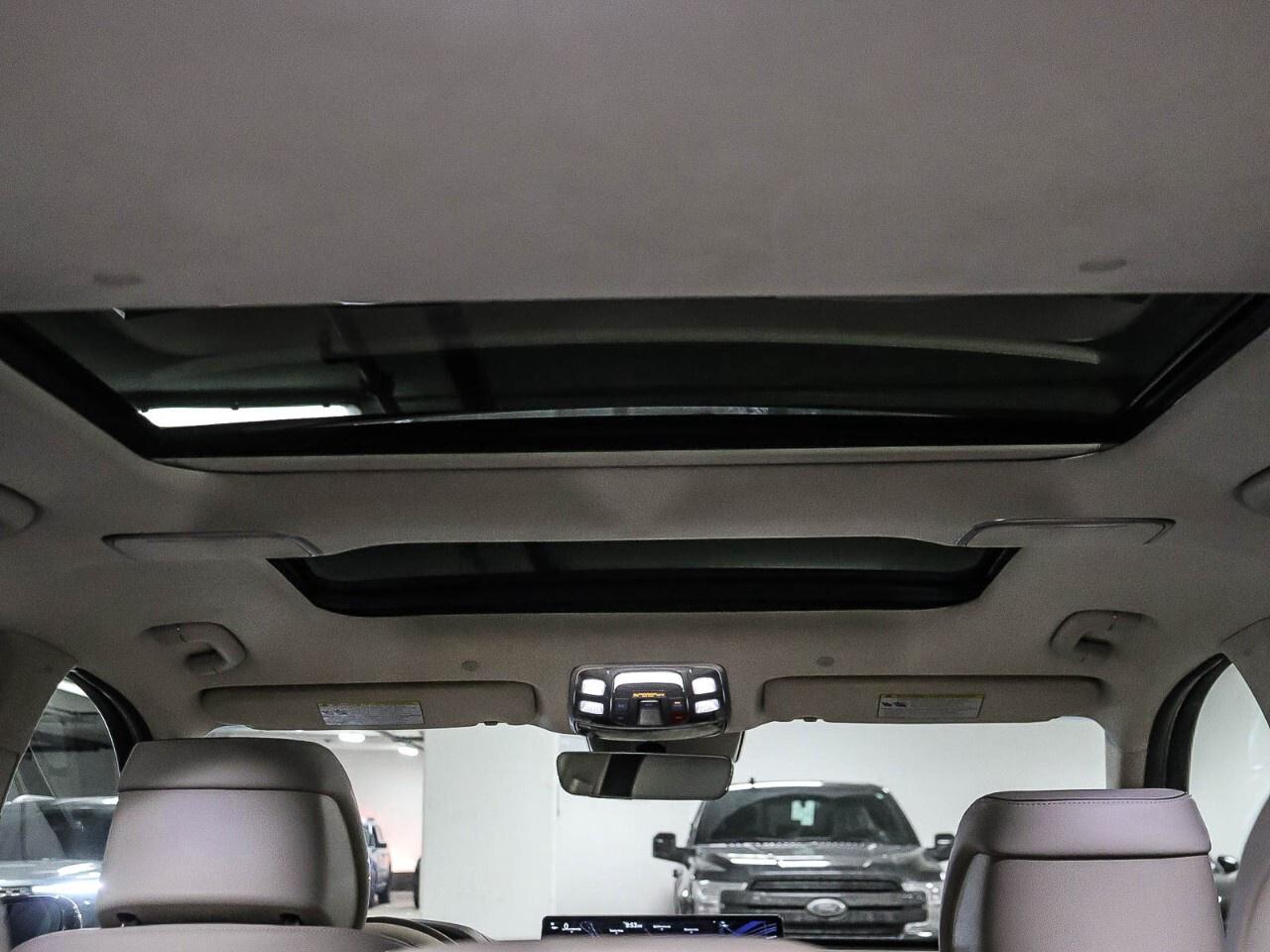 2023 Genesis GV80 3.5T Prestige AWD 7P Photo