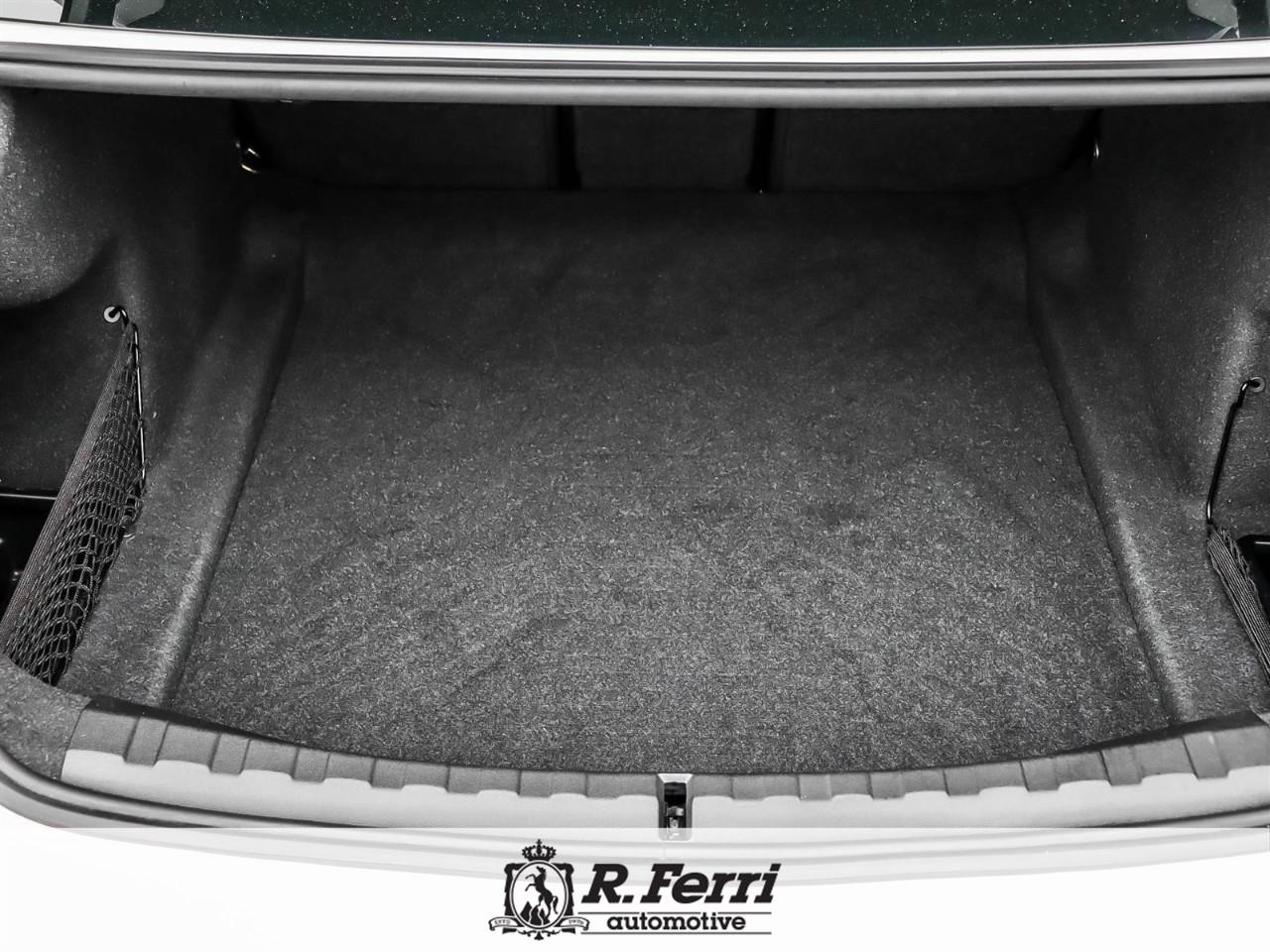 2022 BMW 330 i xDrive 4dr All-Wheel Drive Sedan Photo