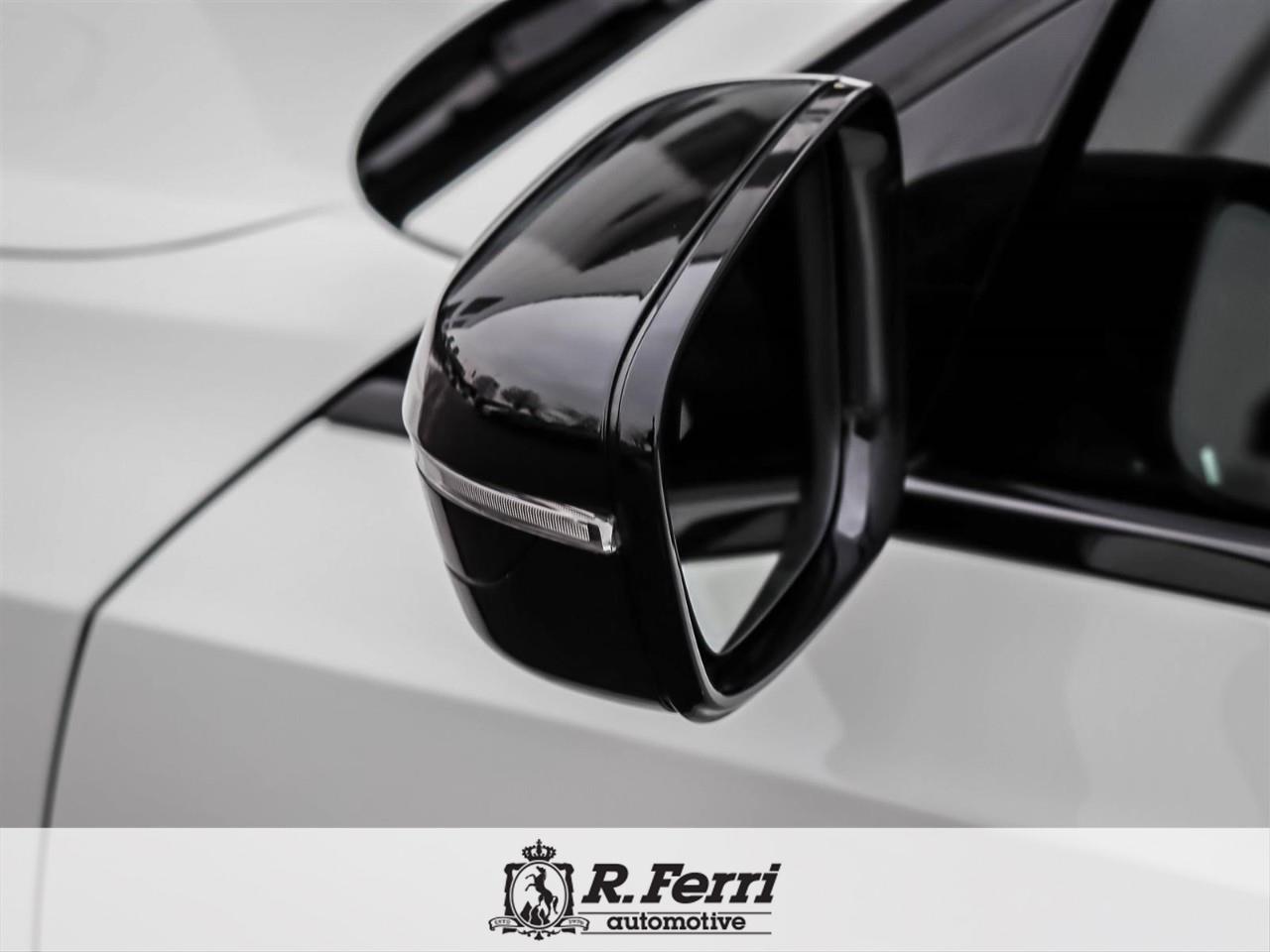 2022 BMW 330 i xDrive 4dr All-Wheel Drive Sedan Photo