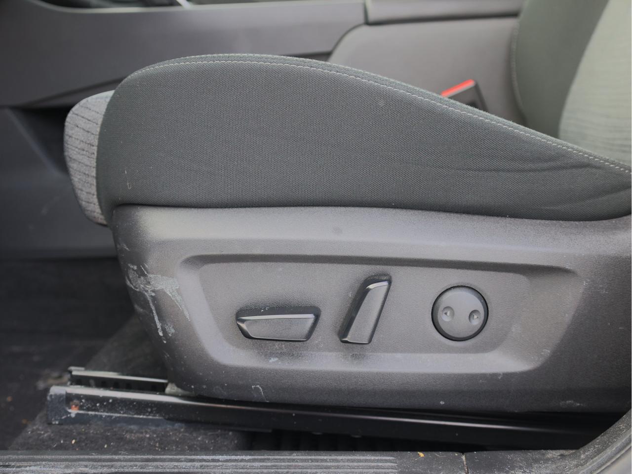 2023 Nissan Rogue SV AWD   Panoramic Roof   Push Start   Htd Seat Photo