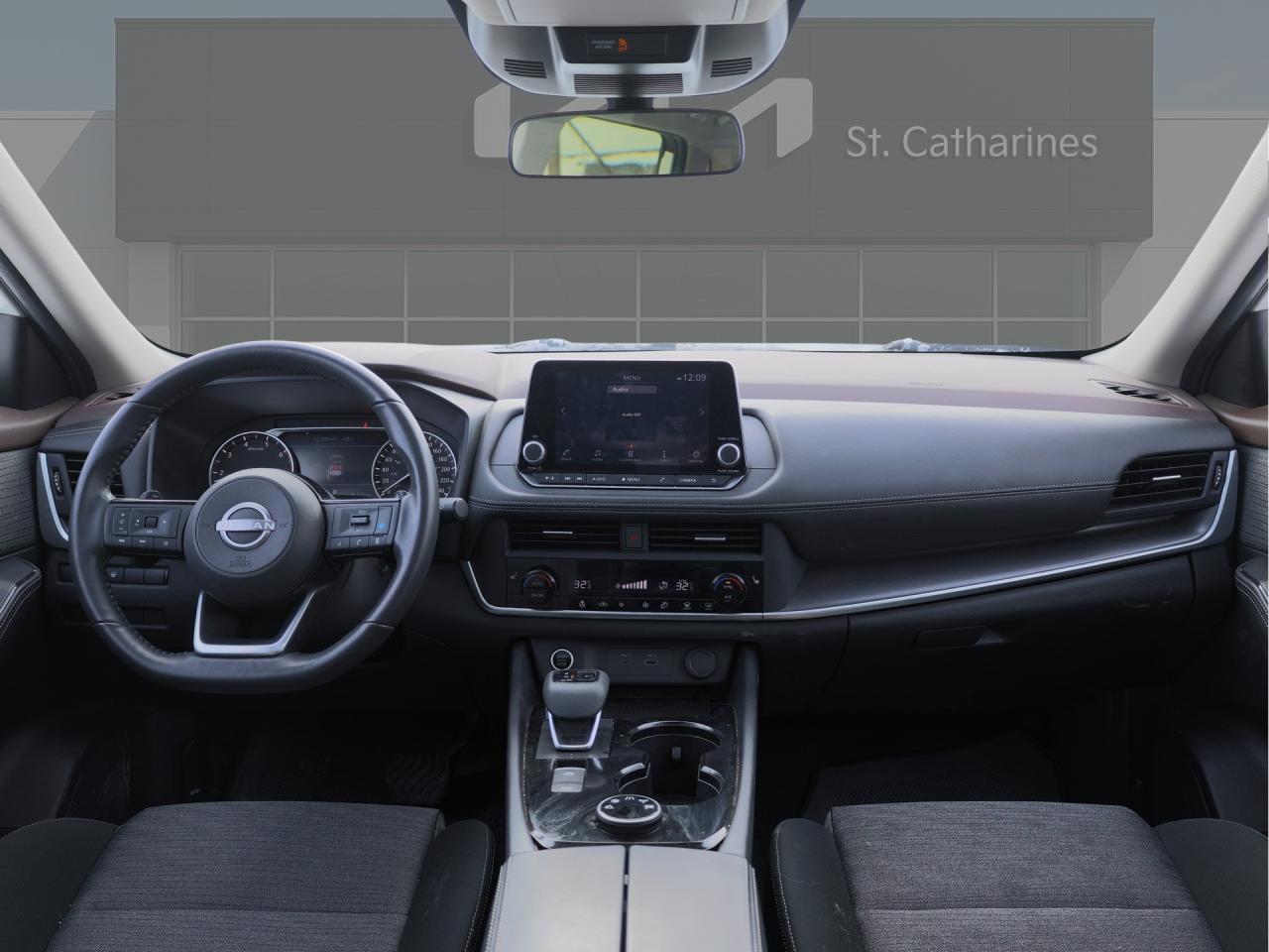 2023 Nissan Rogue SV AWD   Panoramic Roof   Push Start   Htd Seat Photo