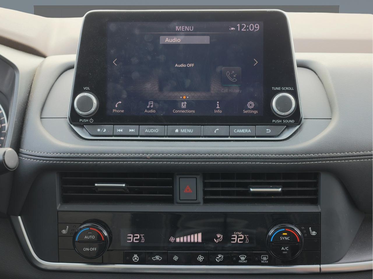 2023 Nissan Rogue SV AWD   Panoramic Roof   Push Start   Htd Seat Photo