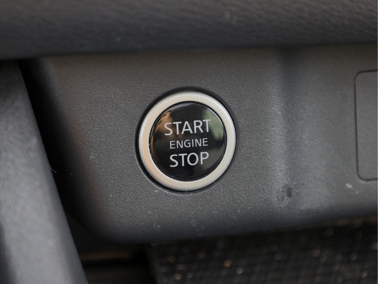 2023 Nissan Rogue SV AWD   Panoramic Roof   Push Start   Htd Seat Photo