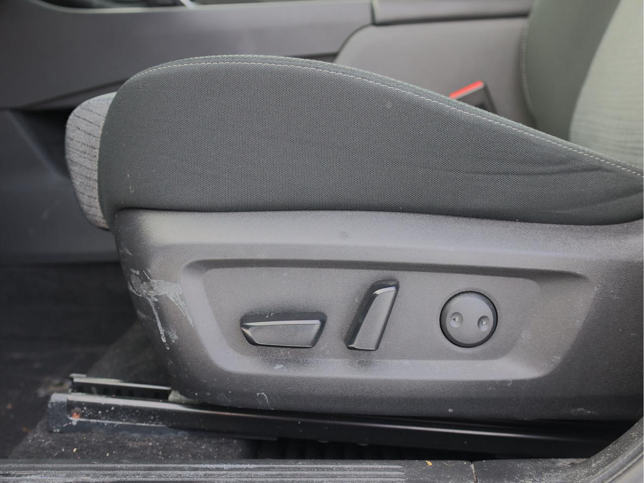 2023 Nissan Rogue SV AWD   Panoramic Roof   Push Start   Htd Seat Photo