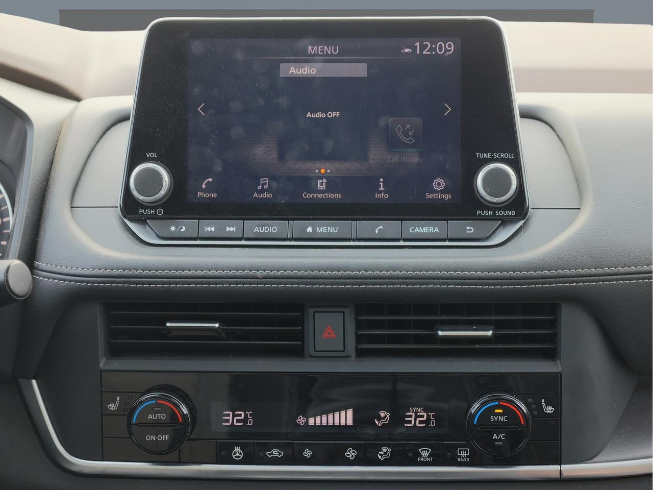 2023 Nissan Rogue SV AWD   Panoramic Roof   Push Start   Htd Seat Photo