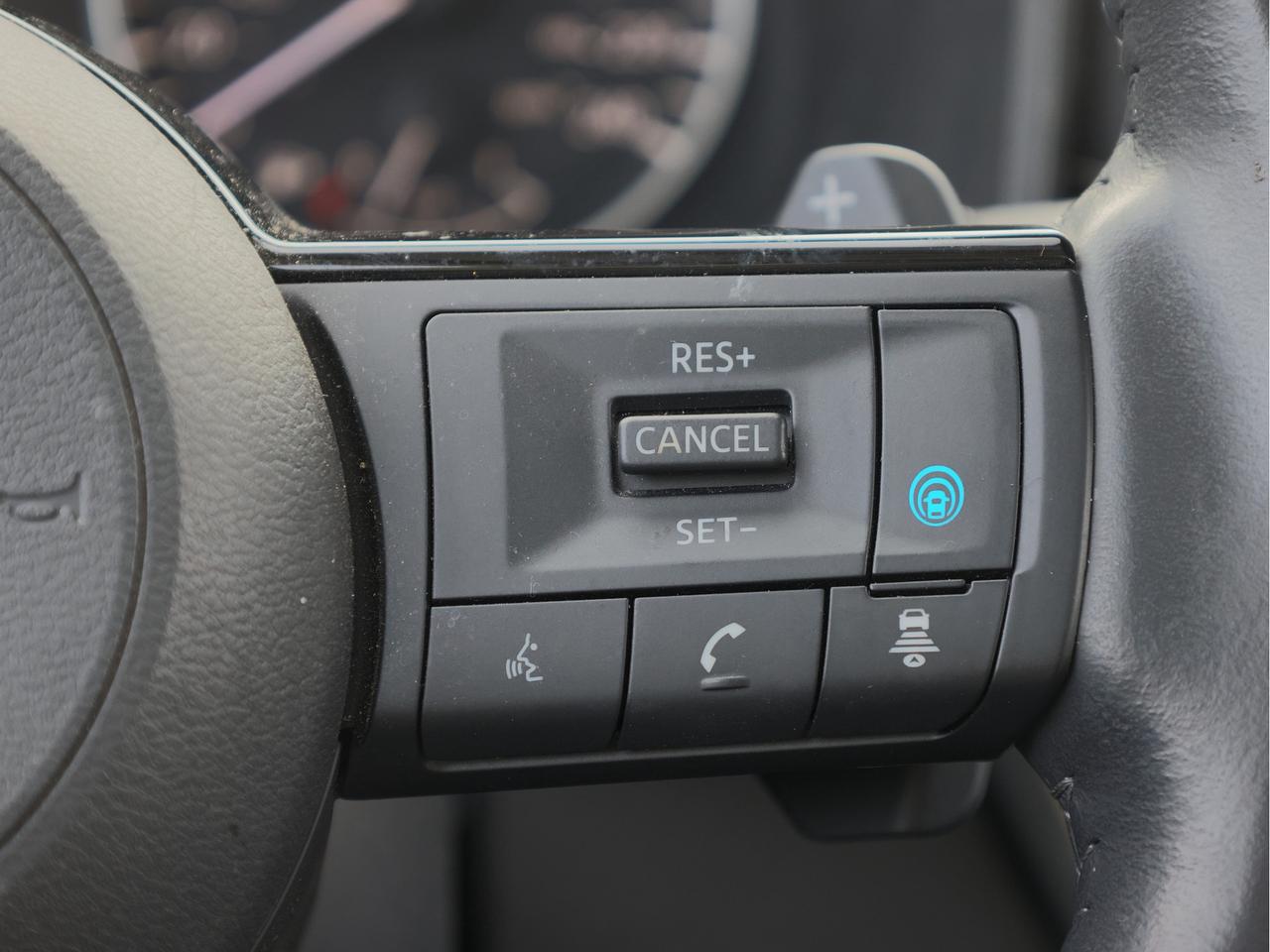 2023 Nissan Rogue SV AWD   Panoramic Roof   Push Start   Htd Seat Photo