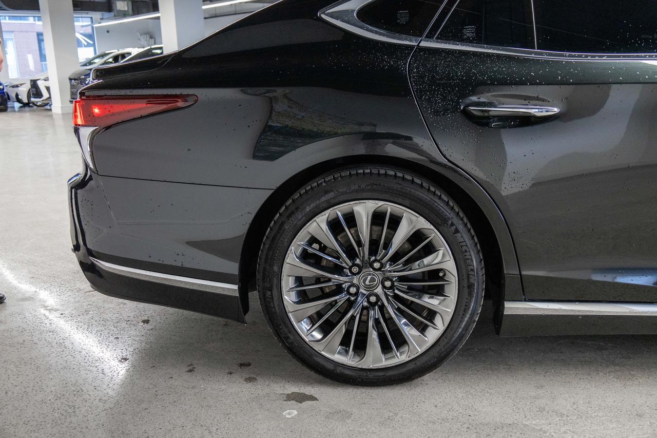 2018 Lexus LS 500 Luxury Pkg Dealer Serviced Welcome Trades Photo