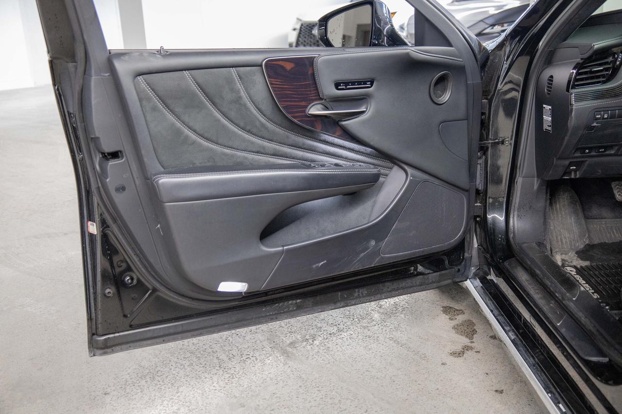 2018 Lexus LS 500 Luxury Pkg Dealer Serviced Welcome Trades Photo