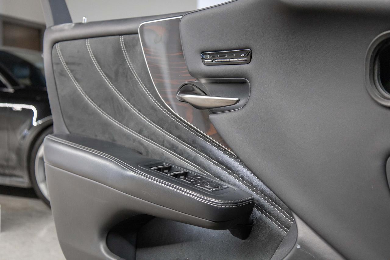 2018 Lexus LS 500 Luxury Pkg Dealer Serviced Welcome Trades Photo