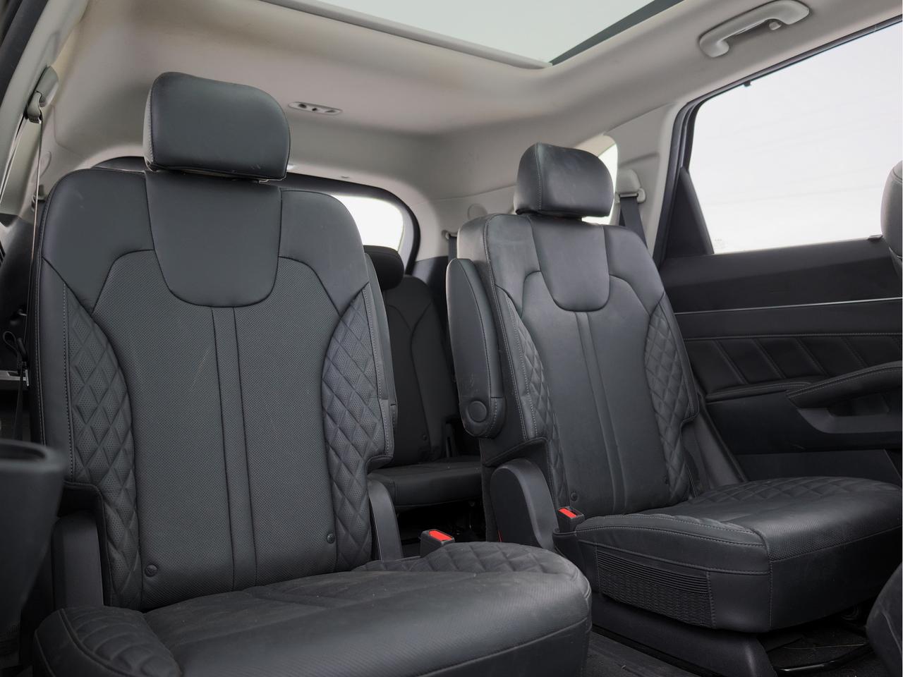 2023 Kia Sorento SX AWD   Navigation   Ventilated Seat   Leather Photo