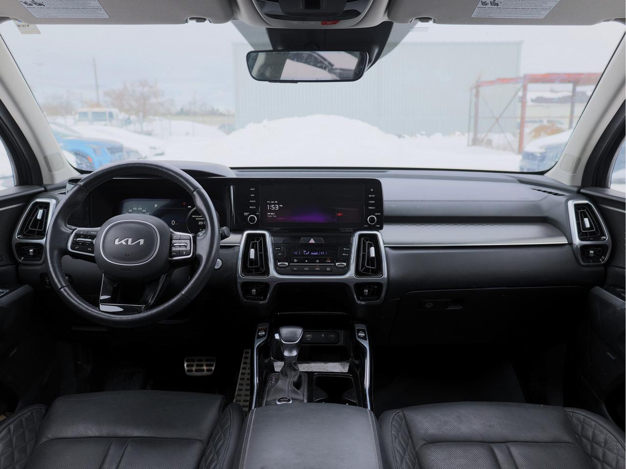 2023 Kia Sorento SX AWD   Navigation   Ventilated Seat   Leather Photo