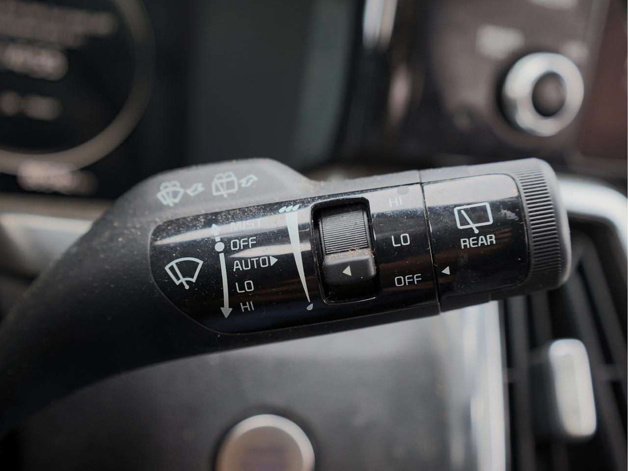 2023 Kia Sorento SX AWD   Navigation   Ventilated Seat   Leather Photo