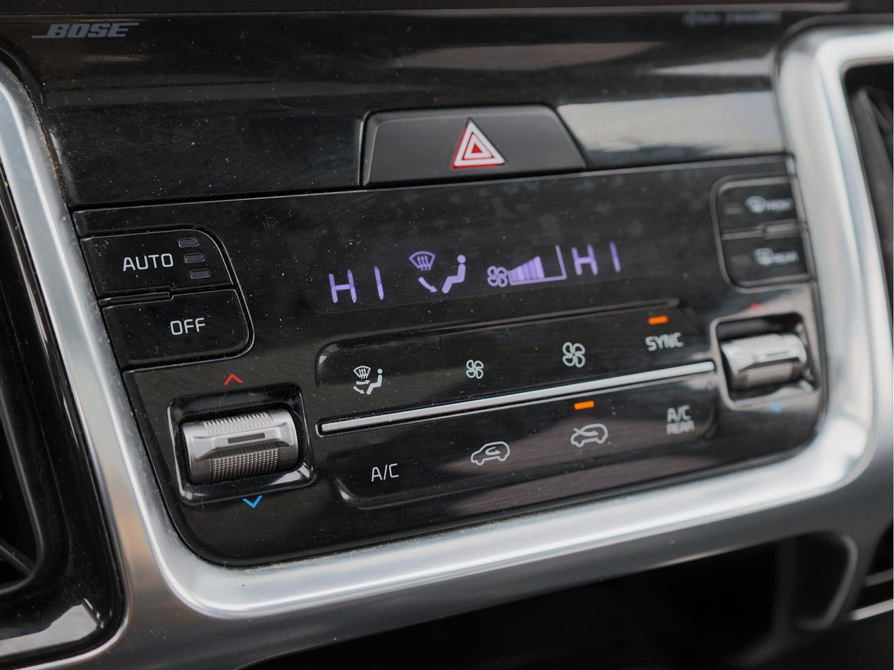 2023 Kia Sorento SX AWD   Navigation   Ventilated Seat   Leather Photo